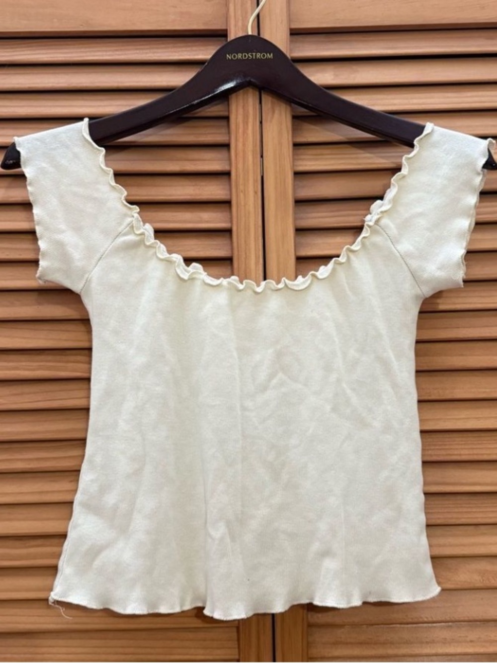 Brandy Melville Cream Ruffle-Trim Scoop Crop Top